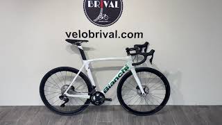 Bianchi Oltre XR3 CV Disc Ultegra Di2 [upl. by Moonier]