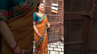 M uske roop ka 🥰🥰🥰🥰❤️❤️chaiyachaiya shorts viralvideo bollywood trending trendingsongsNi [upl. by Scrivings]