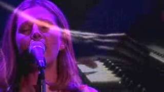 Saint Etienne Sarah Cracknell  Ready or Not live 2000 [upl. by Marmion712]