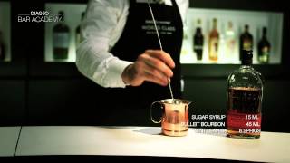 How To Make A Mint Julep ft Bulleit Bourbon 🍃🍹  Diageo Bar Academy [upl. by Tharp]