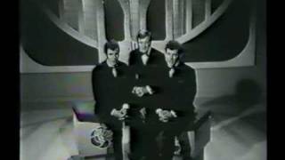 The Lettermen 1968 TV quotGoing Out of My Head  Cant Take My Eyes off Youquot WIth Dancers [upl. by Llerdnad739]