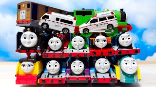 救急車のミニカー！きかんしゃトーマス！子供向けプラレールアニメ！Ambulance mini car Thomas and his Friends Plarail anime for kids [upl. by Ji387]