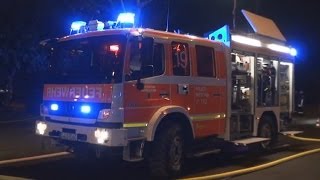 AMMONIAKAUSTRITT IN EISSTADION  Die Feuerwehr Düsseldorf im Gefahrstoffeinsatz  Atemschutz amp CSA [upl. by Nnahtur]