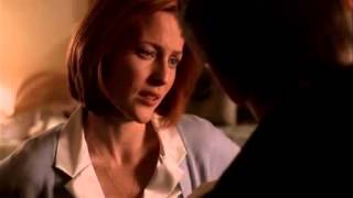 THE X FILES S08E21 Mulder and Scully first true kiss [upl. by Henley]