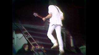 Queen  Guitar Solo Live at Wembley 11071986 [upl. by Otrebogir]