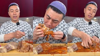 ASMR BEEF SHANK BONE amp LAMB SHANK WITH SPICY GARLIC SAUCE EATING [upl. by Thorr]