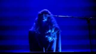 Beach House performing quotTroublemakerquot live  Oakland Fox Theatre 92812 [upl. by Adamski825]