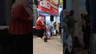 Terjumpa Qaqi busker sangat menghiburkan bukitbintang buskerbukitbintang cover kualalumpur [upl. by Sy]