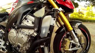 Rellenado liquido refrigerante en BMW S1000R  BMW S1000R Coolant refill [upl. by Eirrol]