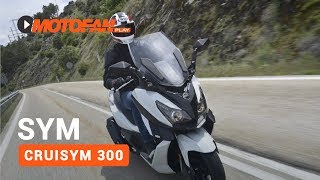 SYM Cruisym 300  Prueba opinión y detalles  Motofan [upl. by Ravahs]