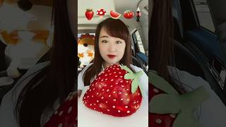 मम्मी ने strawberry खाई 🍓😀 trendingshorts strawberry food shorts [upl. by Seniag]