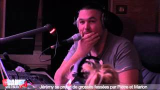 Jérémy se prend de grosses fessées par Piètre et Marion  CCauet sur NRJ [upl. by Ennaerb]