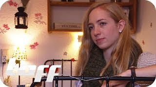 Bonusvideo Teufelskreis Magersucht  das komplette Interview mit Laura 20  taff [upl. by Llenrub]