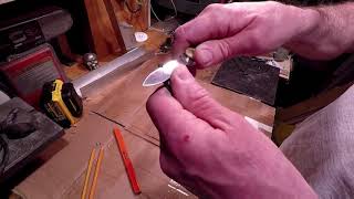 87 How to sharpen a pencil with a Swiss army Knife or pen knife [upl. by Akiraa]