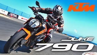 KTM 790 Duke 2018  Prueba a fondo [upl. by Hinson]