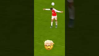 200🧠IQ EXPERT HANDLING football reels shortvideo [upl. by Llerrod685]