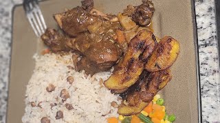 Stew chicken with rice and peas for dinner cooking livestream dinner [upl. by Adonis]