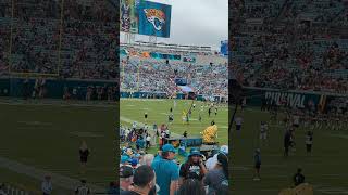 Jaguars Mascot Jaxson DeVille hang glides into stadium vs Cleveland Browns [upl. by Bartle890]