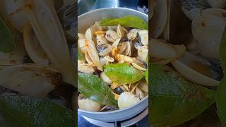 Nghêu Hấp Xả Steamed Clams With Lemongrass food cooking recipe shorts [upl. by Ree]