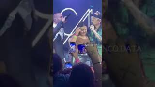 CNCO sube a una fan al escenario en el último concierto del quotToa La Noche Club Tourquot [upl. by Annodam]