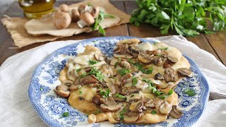 SCALOPPINE DI POLLO con FUNGHI E MOZZARELLA La cucina di Rita [upl. by Chanda533]