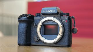 Panasonic Lumix S5R Revolutionary Features You Need to See to Believe [upl. by Raasch]