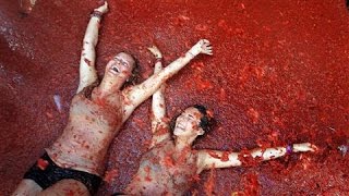 TomatoThrowing Festival Celebrated in Spain [upl. by Gasper]