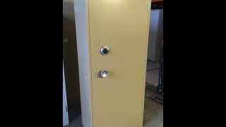 Ex MoD Single Door Safe  SEAP Class 4 Cabinet with Chubb Manifoil Lock HD 720p [upl. by Gaiser]