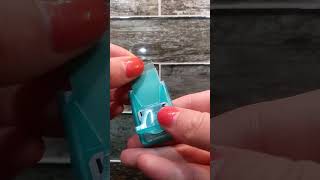 In Hand Review of Listerine Pocketpaks Breath Strips Cool Mint [upl. by Whalen]