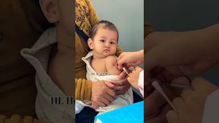 Cutebaby 👯 Baby injection push vedio 😱 baby cute injection shots crying [upl. by Fahey]