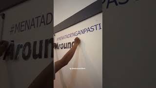 Tutorial pemasangan Whiteboard dan Sticker yang benar jasatukang jasatukangbangunan home house [upl. by Arihsak590]