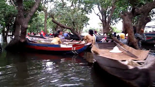 Tonle Sap Lake Floating Village Cambodia  Tonle Sap Lake  Cambodia [upl. by Oruasi284]