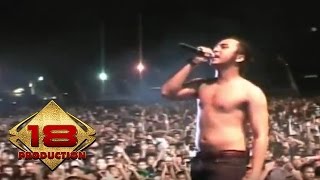 NIDJI  Biarlah Live Konser Bukittinggi 28 Maret 2008 [upl. by Ahseken212]