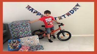 VLOG ON FÊTE L ANNIVERSAIRE DANDRÉ 6 ANS  Spécial PatPatrouille Pinata  StudioSurpriseToys [upl. by Lehcyar567]