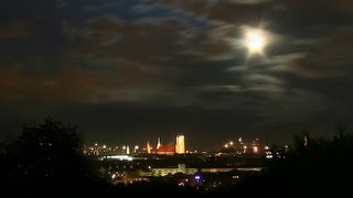 Totale Mondfinsternis 2011 München Zeitraffer  Total Lunar Eclipse 2011 [upl. by Nnaeirrac]