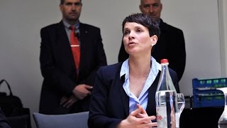 Frauke Petry AfD quotZwischen Freiheit und Vaterlandquot [upl. by Bugbee93]