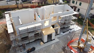 Time Lapse casa in legno prefabbricata [upl. by Sirc]