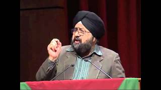 Khushbir Singh Shaad HindoPak Dosti Mushaira Houston 2006 [upl. by Uzziel]