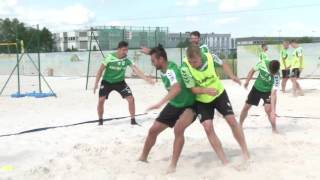 Kleeblatt trainiert im Sand [upl. by Ybab]