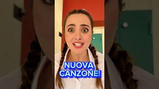 È uscita la nuova canzone di Dani e Robbi ZOMBIE BLU danierobbi shorts [upl. by Broida567]