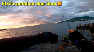 LAGI MUSIM IKAN INI DI DERMAGA TANAH AMPO💥 [upl. by Eitnom]