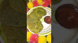 Palak Puri Recipe 😋palakpuri palak recipe food missswetavlog youtube shorts shortsfeed [upl. by Hiltan]