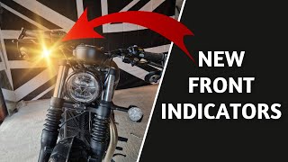 New front indicators for the Triumph Bobber Full installation video [upl. by Robenia77]