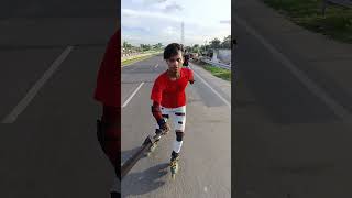 Belori haiwe road purnea skating 😎skating skatergirlreaction iceskatingshoes skater girlsreact [upl. by Popelka768]