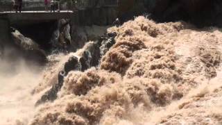 The tiger leaping gorge Yunnan  China [upl. by Tristas336]