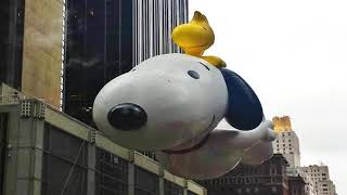 Snoopy amp Woodstock Balloon  Macys Parade Music [upl. by Uhej]