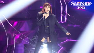 Sanremo 2024  Annalisa canta Sinceramente [upl. by Lesoj]