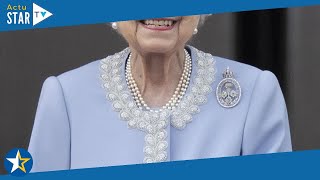 Elizabeth II tenancière de bar  Cette révélation pas si farfelue [upl. by Yenterb]