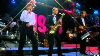 Lotta Engberg  Medley Live Nyårsgala 1992 [upl. by Fitz426]