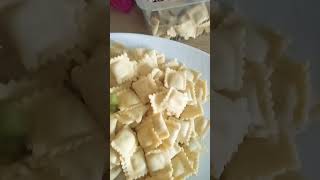 Tortellini al pesto con salmone croccante pt 2 [upl. by Ainaznat]